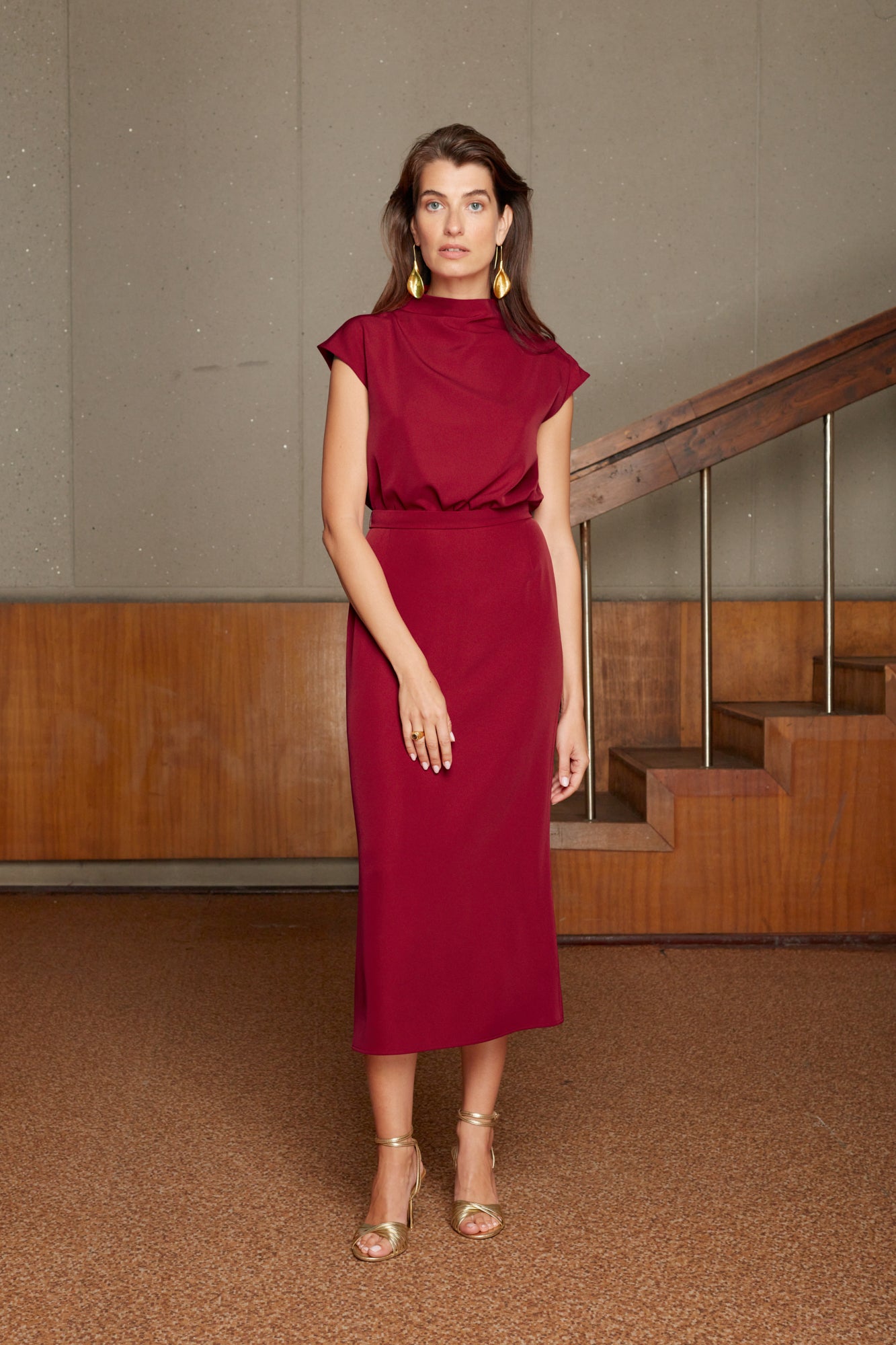 dark red dress for wedding guest