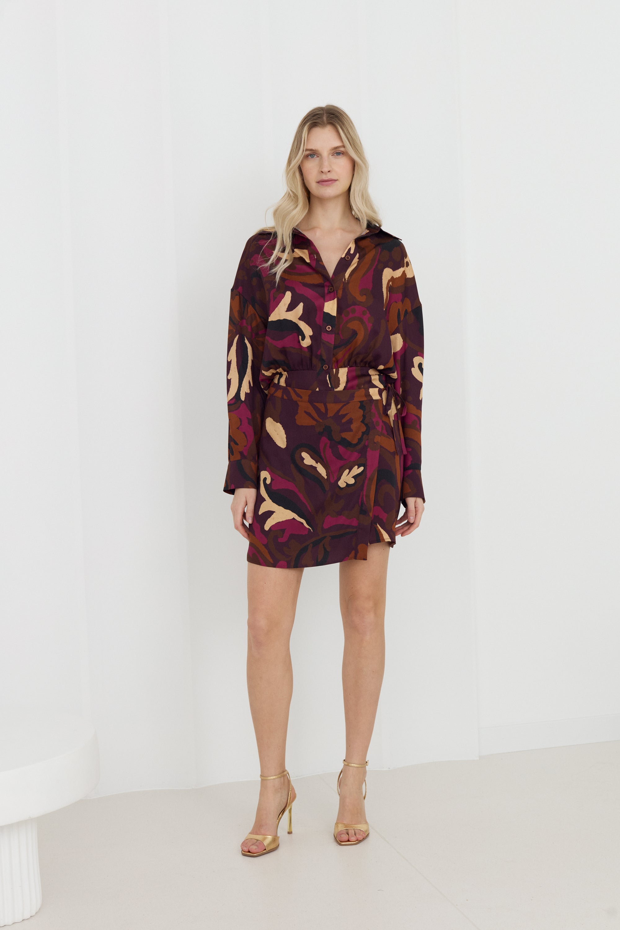 NOVA Brown Abstract Print Mini Shirt Dress With Kimono Sleeves