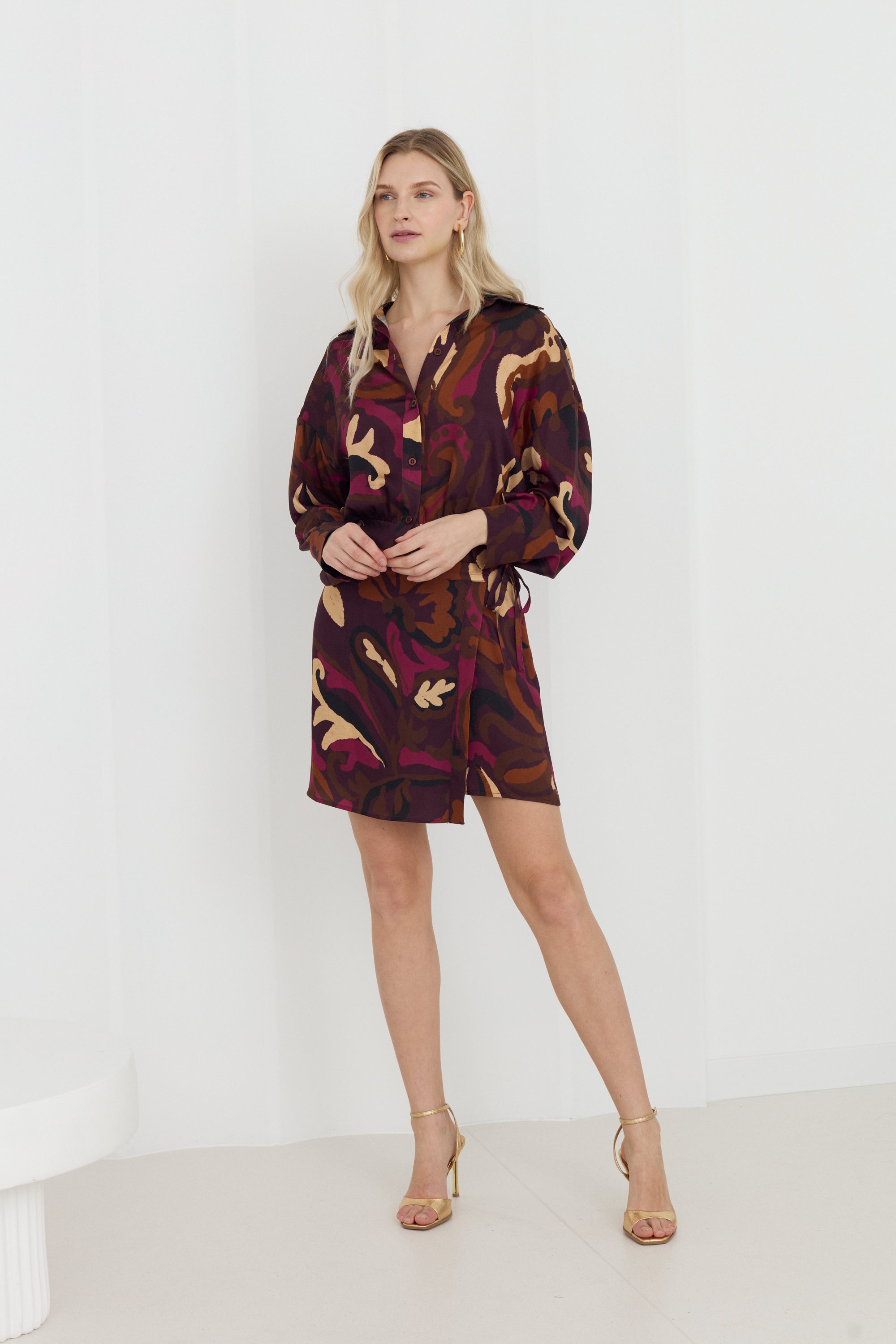NOVA Brown Abstract Print Mini Shirt Dress With Kimono Sleeves