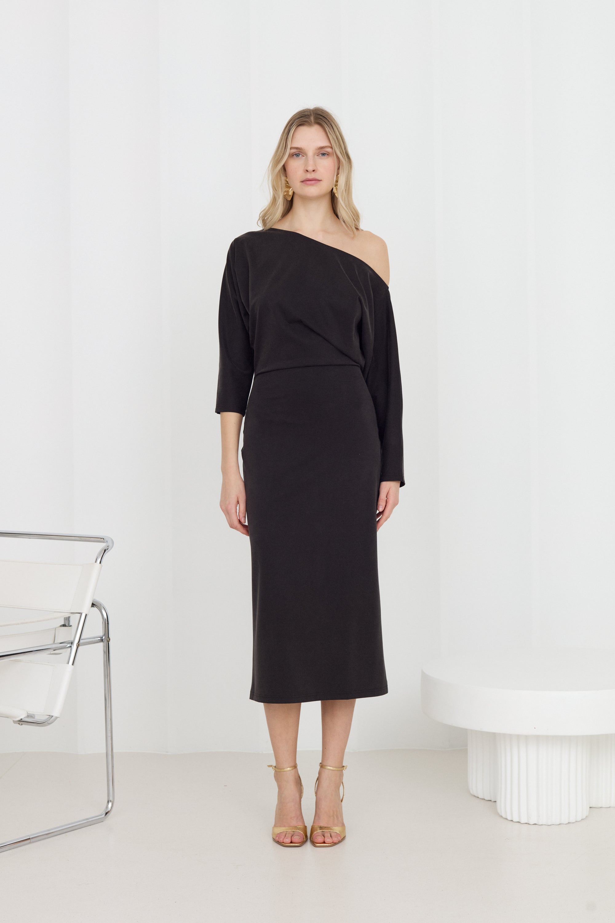 THEA Black Off-Shoulder Jersey Midi Dress