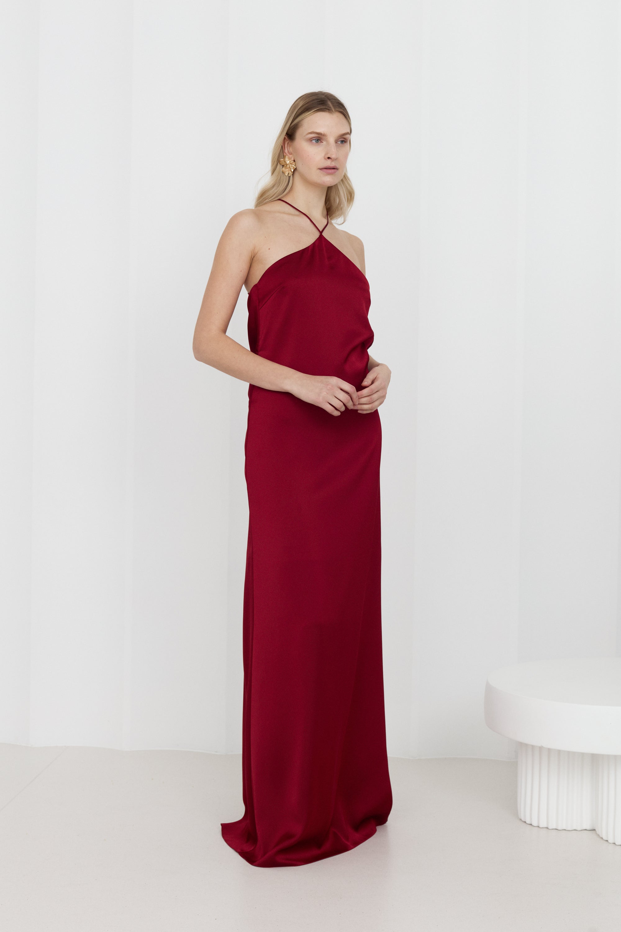 VERA Red Evening Dress with X-Shaped Neckline