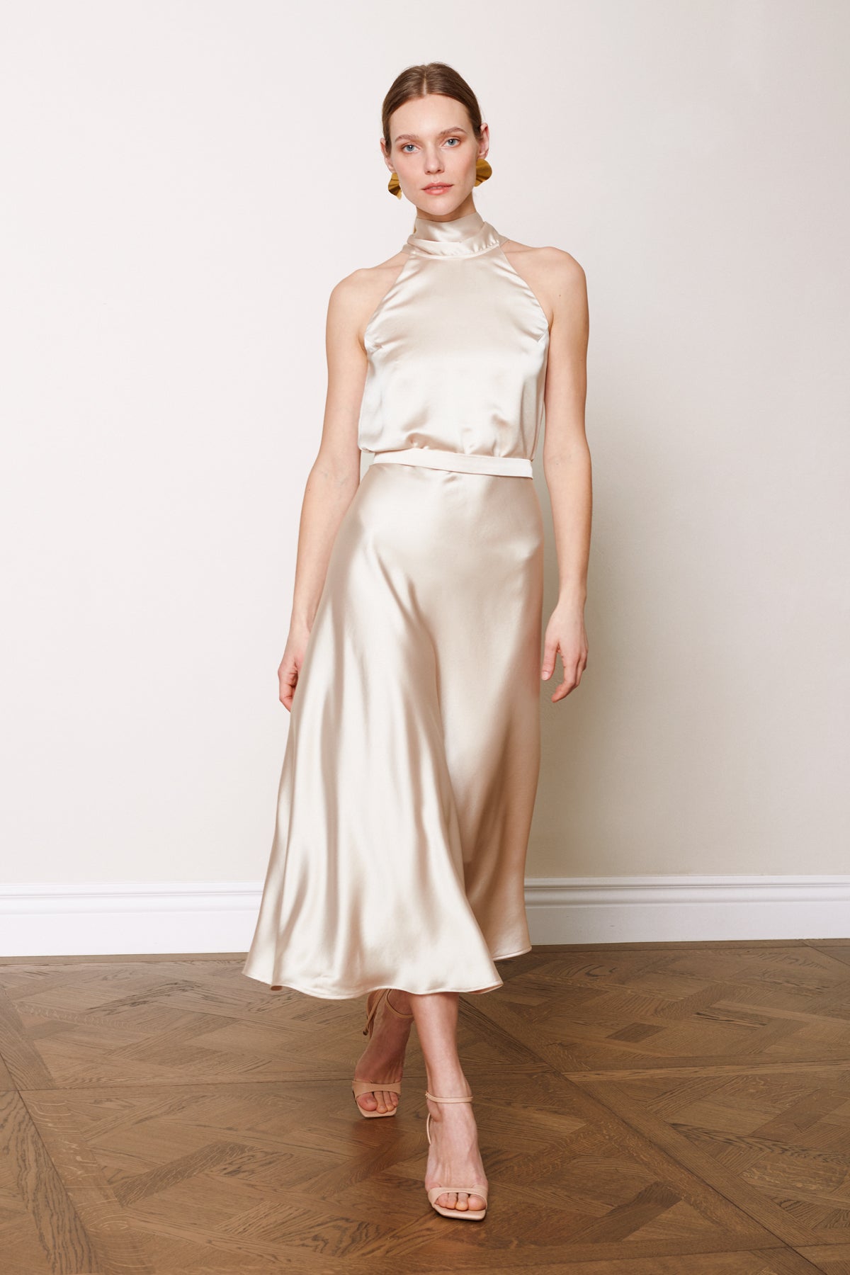 Elegant Champagne Beige Midi Dress with Back Ribbons