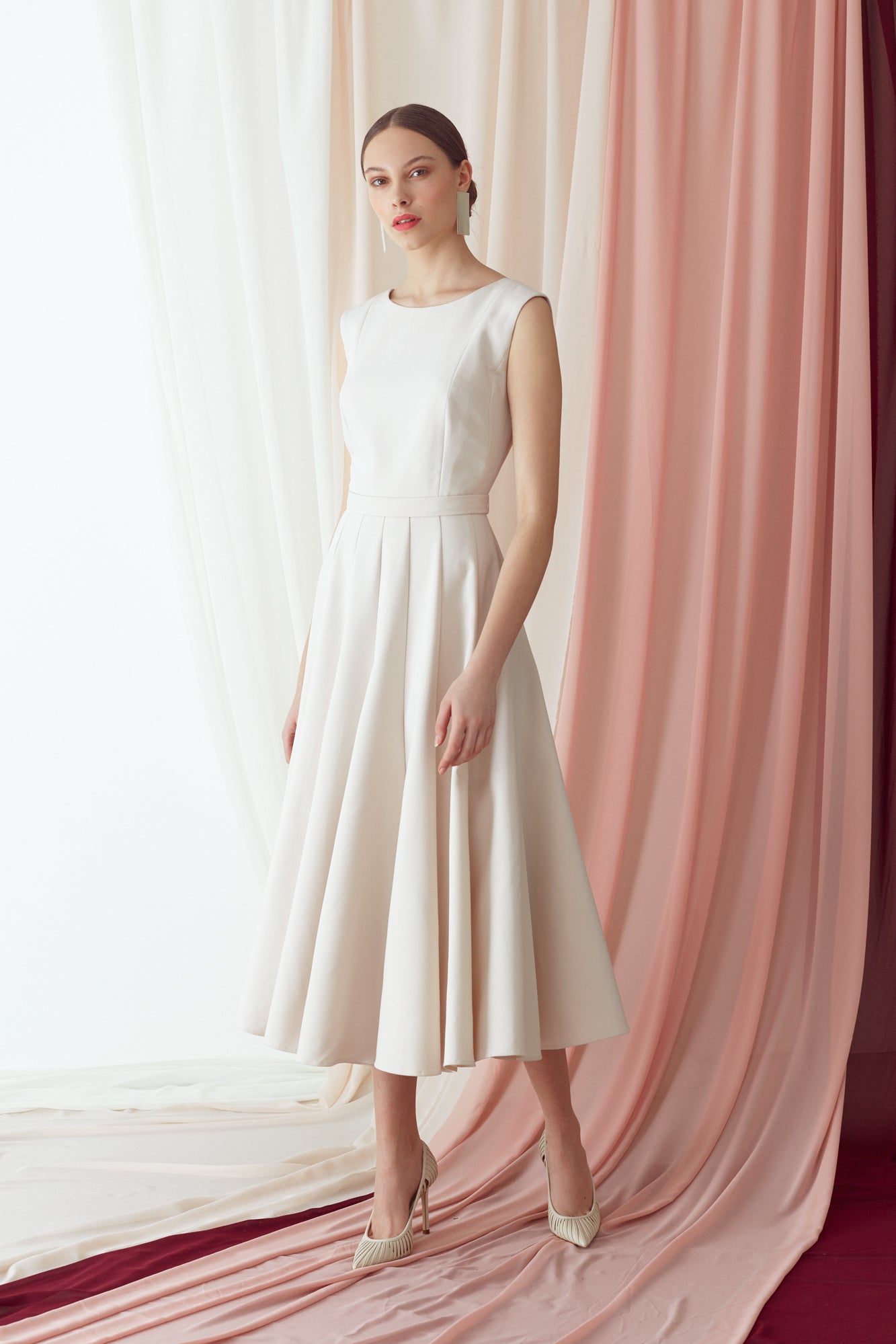 ARIOSE elegant pleated midi wedding dress
