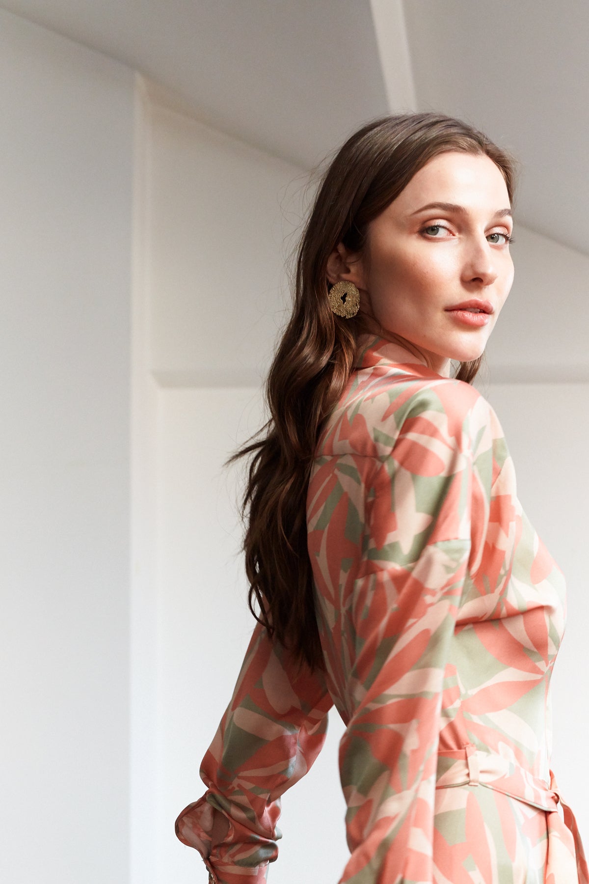 AYDA Floral Printed Pastel Raglan Sleeves Maxi Shirt Dress With Circle Skirt