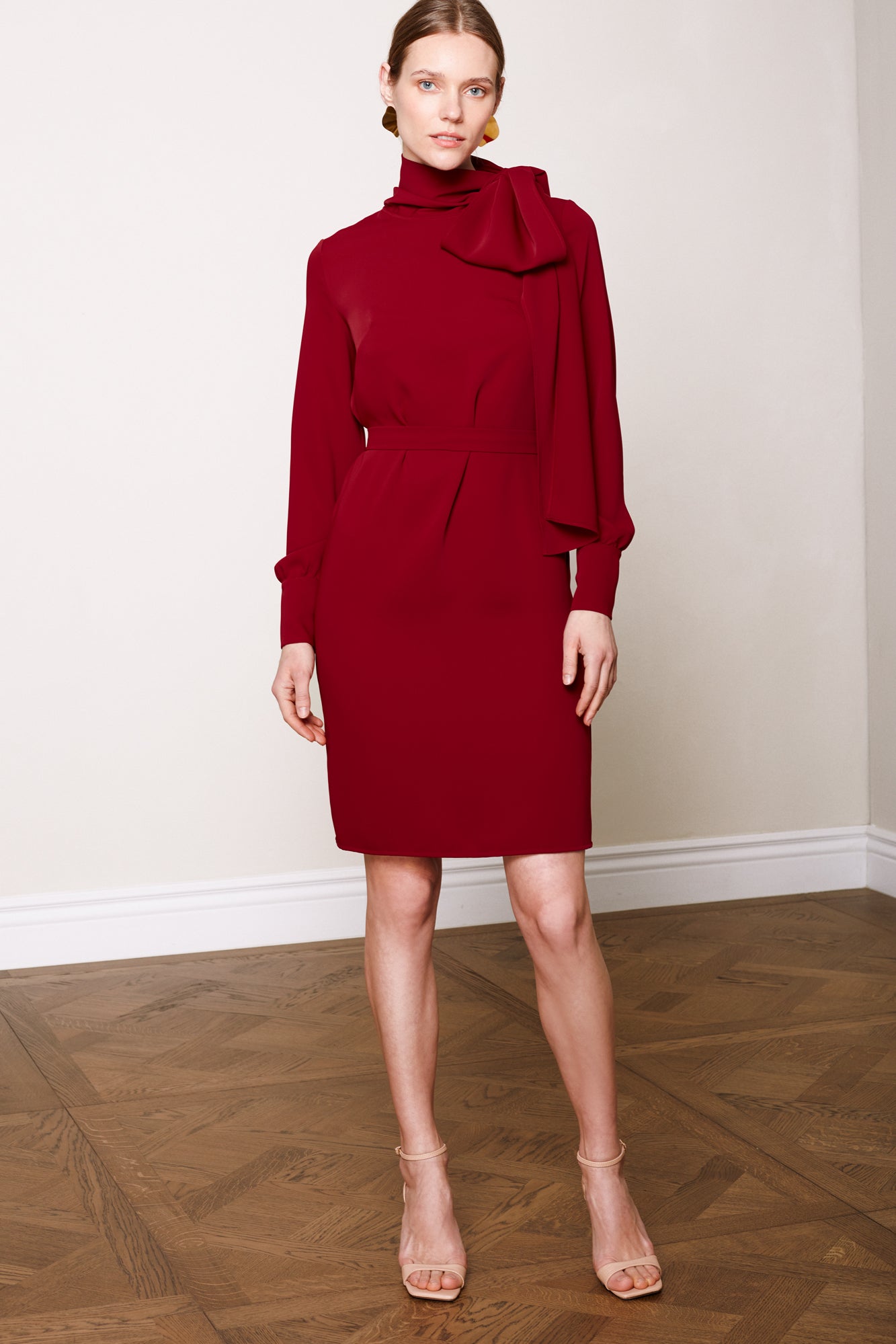 DIA red mini dress with ribbon on shoulder